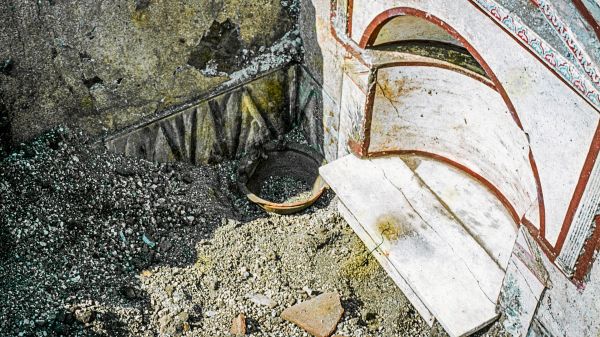 -berreste-in-Pompejis-R-uchergef-en-offenbaren-Spuren-eines-globalen-Handelsnetzes