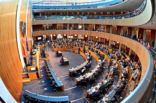 Eine-Antwort-auf-Demokratie-in-der-Krise-Mehr-Macht-wagen-