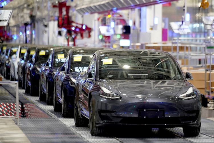 Tesla startet Model Y aus China: Preis gesenkt und modernisiert