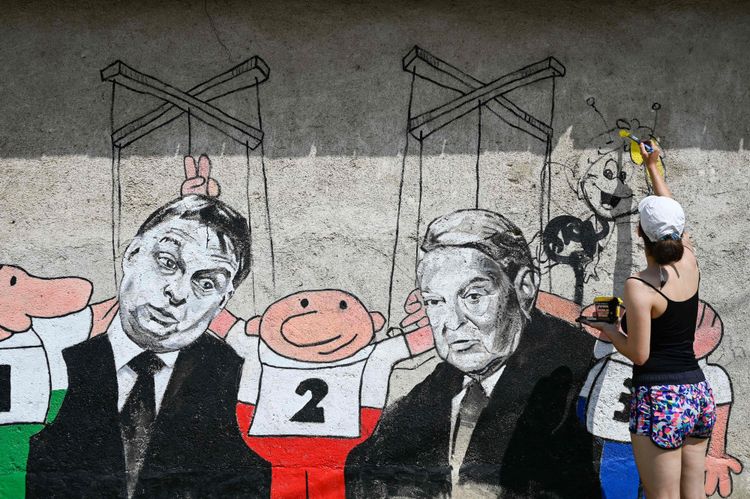 Grafitti Orbán nd Soros