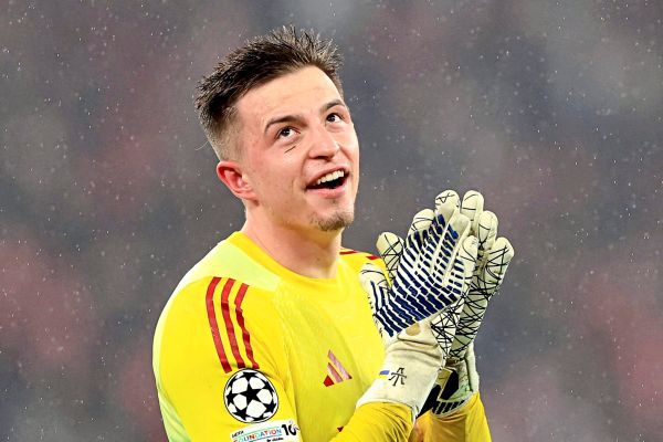 benficas-anatolij-trubin-ein-goalie-aus-dem-donbass-mit-k-pfchen