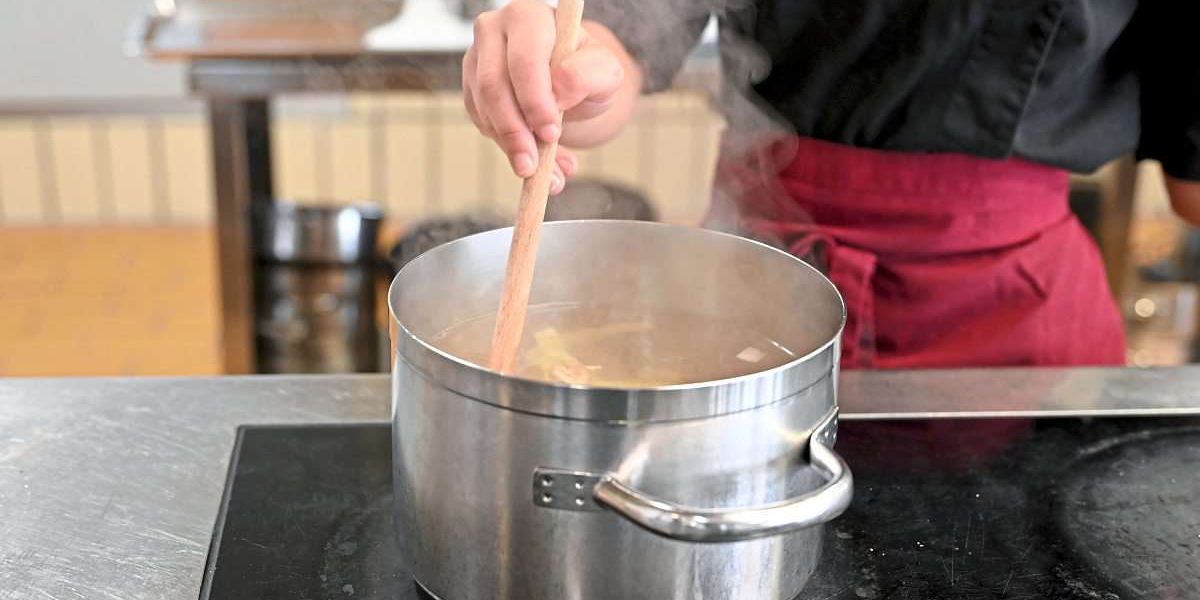 Heißer gekocht als gegessen? Die vegane Kochlehre ist angerichtet Unternehmen derStandard.at