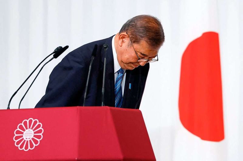 Japan fällt nach LDP-Debakel zurück in instabile Zeiten