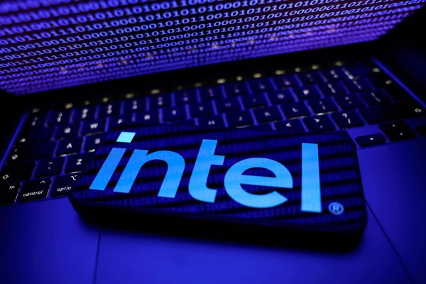 SoftBank-will-2-Milliarden-Dollar-in-Intel-investieren