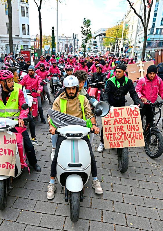 Protest der Essenszulieferer in Wien, Mariahilferstraße.