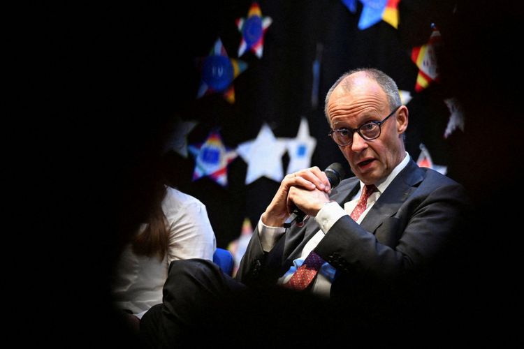 Wie der deutsche Kanzler Friedrich Merz sich um Kopf und Kragen redet -  Zukunft - derStandard.de › Wissen und Gesellschaft