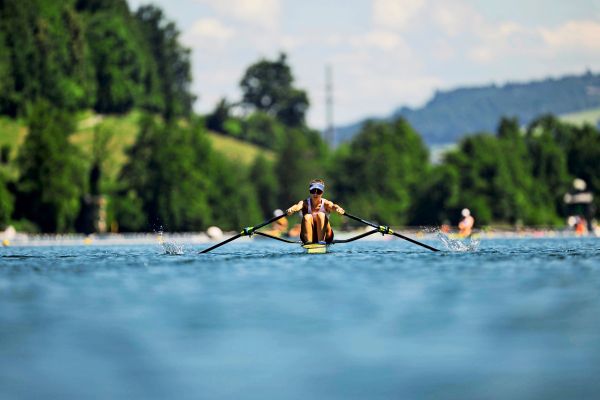 Rudern-Sch-berl-holt-in-Shanghai-WM-Silber-im-Leichtgewichts-Einer