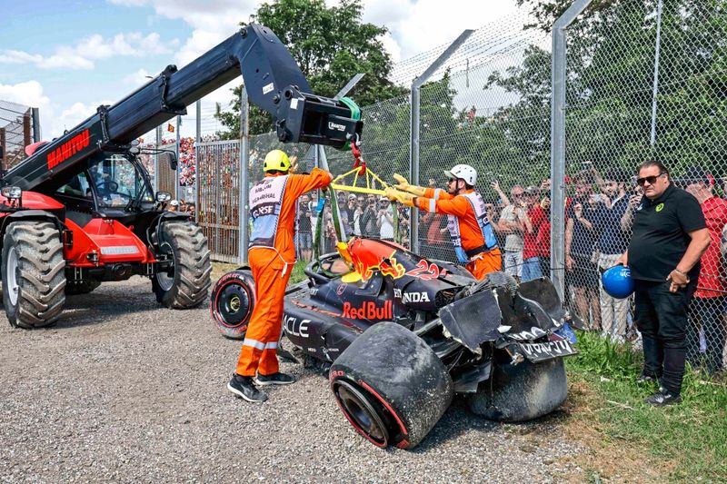 Schwere Unfälle in Imola, Piastri auf Pole Position, Ferrari schwach