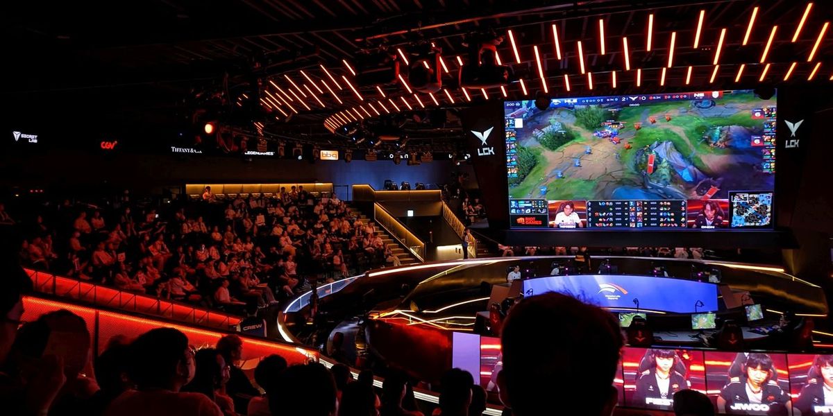 Discovering The Thriving E-sports Culture At The 