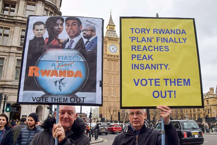 Kritik am Ruanda-Deal vor dem britischen Parlament.