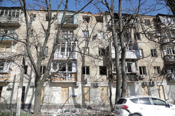 Gegenseitige-Drohnenangriffe-treffen-H-fen-in-Odessa-und-Tuapse