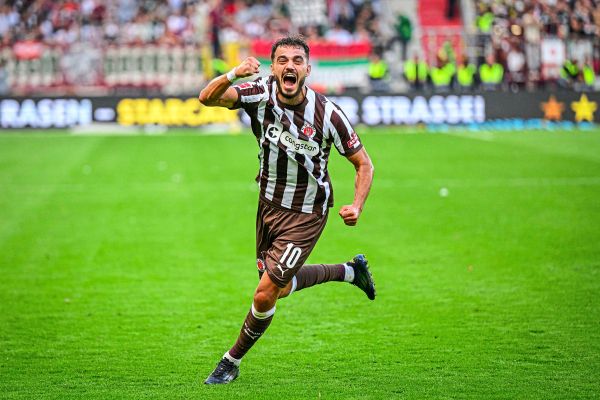 St-Pauli-nach-Erfolg-gegen-Augsburg-weiter-ungeschlagen