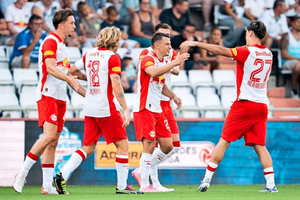 Red-Bull-Salzburg-gewinnt-bei-Hartberg-2-1