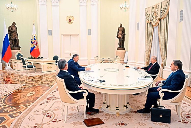 Milorad Dodik war im Mai zu Besuch bei Wladimir Putin.