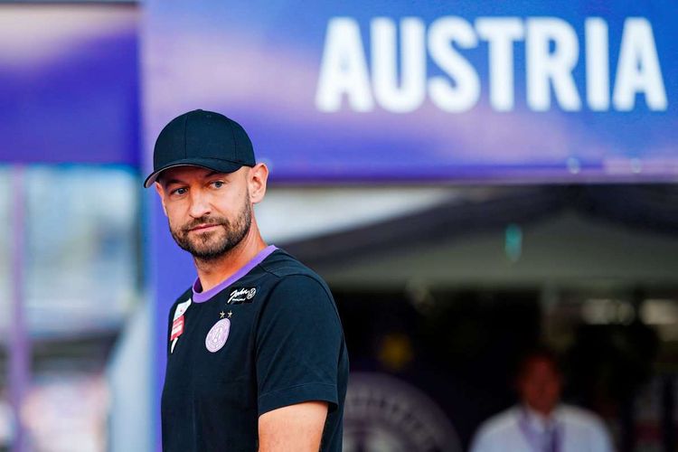 Austria-Trainer Stephan Helm: "Die Mannschaft ist definitiv kein Patient" - Bundesliga - derStandard.at › Sport