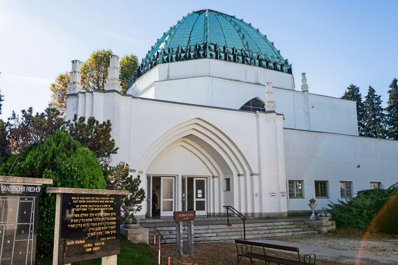 27-Jähriger wegen antisemitischen Anschlags auf Zentralfriedhof ab Dezember vor Gericht