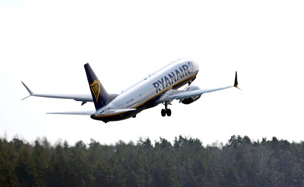 Ryanair-warnt-vor-deutlich-h-heren-Ticketpreisen
