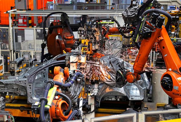 VW-Dachgesellschaft-macht-fast-eine-Milliarde-Euro-Verlust