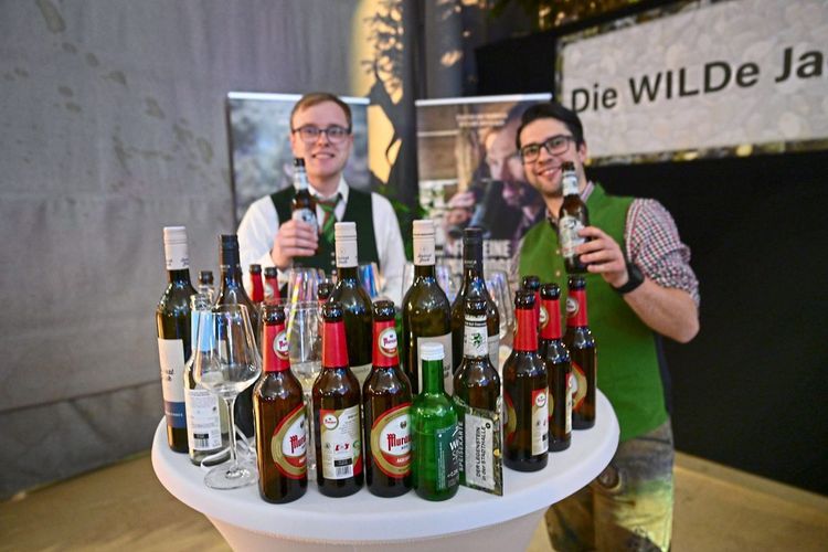 20.000 Liter Bier und 8.000 Flaschen steirischer Qualitätswein 