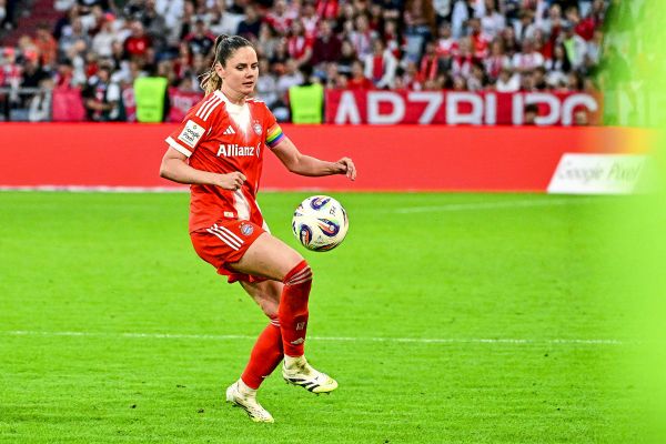 Wie-geht-es-sterreichs-Fu-ballerin-des-Jahres-nach-ihrem-Kreuzbandriss-