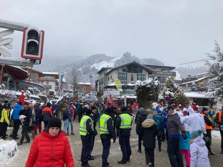 Kitzbühel Hahnenkamm Ski Après-Ski Rennen und Alkohol
