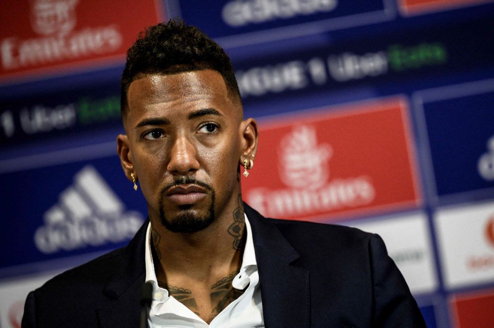 Ex-Münchner Jerome Boateng Wechselt Zu Olympique Lyon - Fußball ...