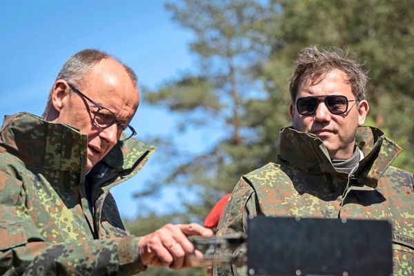 Merz-schlie-t-sowohl-Neuwahlen-als-auch-Minderheitsregierung-aus
