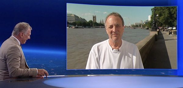 BBC-Journalist-Glenny-staunt-in-ZiB-2-ber-Premier-Burnhams-k-hne-Versprechen-