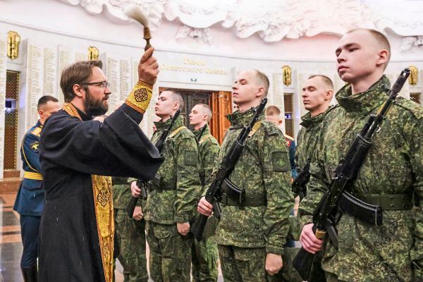 Das-wechselhafte-Verh-ltnis-des-Christentums-zu-Krieg-und-Gewalt