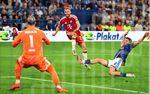 Schalke trotzt Bayern 0:0 ab, Dortmund dreht 0:2 zum Sieg Aufsteiger Elversberg gewinnt schon wieder. Der BVB gewinnt bei der TSG Hoffenheim mit 3:2. Grüll trifft beim 3:1-Heimsieg von Werder Bremen gegen RB Leipzig