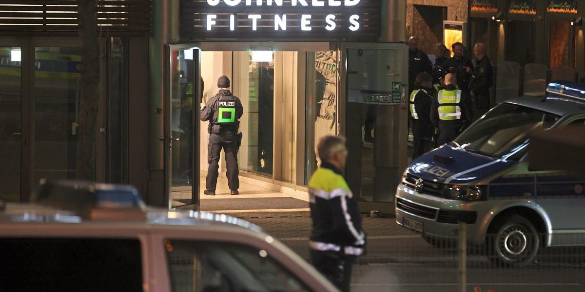 Messerangriff In Fitnessstudio: Suche Nach Tatverdächtigem In Duisburg ...