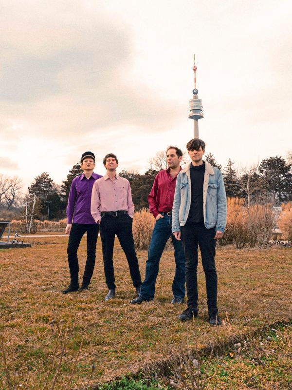 Mit-Nino-raus-aus-Wien-zum-Schrammelklangfestival