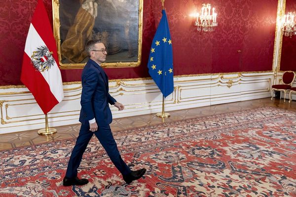 Meistgesehen-2025-Kickls-Regierungsauftrag-im-ORF-und-sterreich-Bosnien-bei-Servus-TV