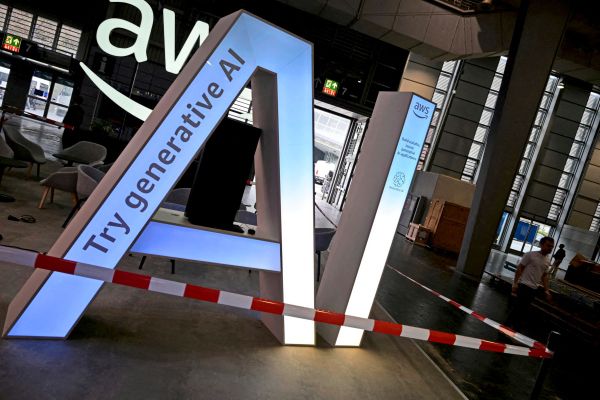 Rauswurf-Bumerang-Firmen-holen-immer-fter-Mitarbeiter-zur-ck-die-durch-KI-ersetzt-wurden