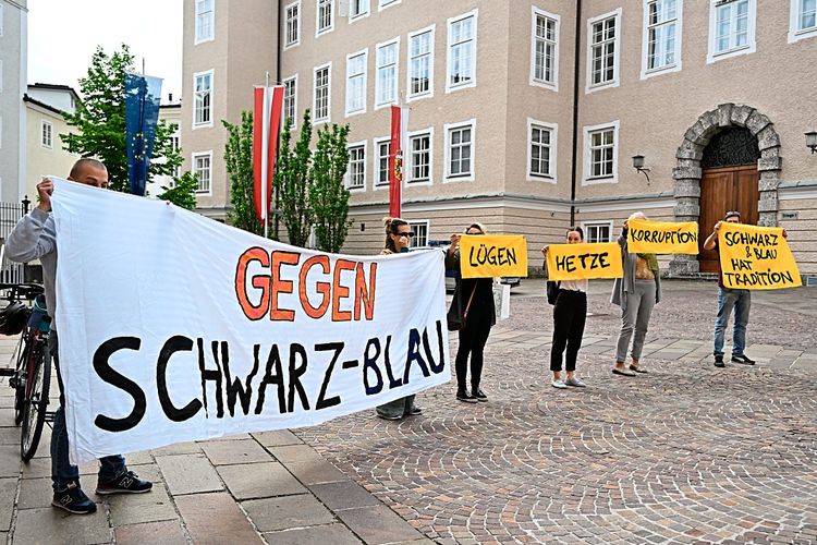 Protest Landesregierung ÖVP FPÖ