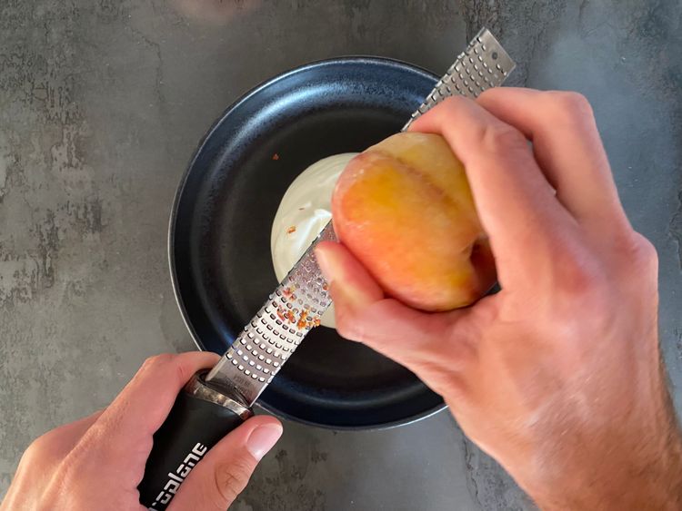 Tiktok Rezept Pfirsich gefroren gerieben shaved Peach