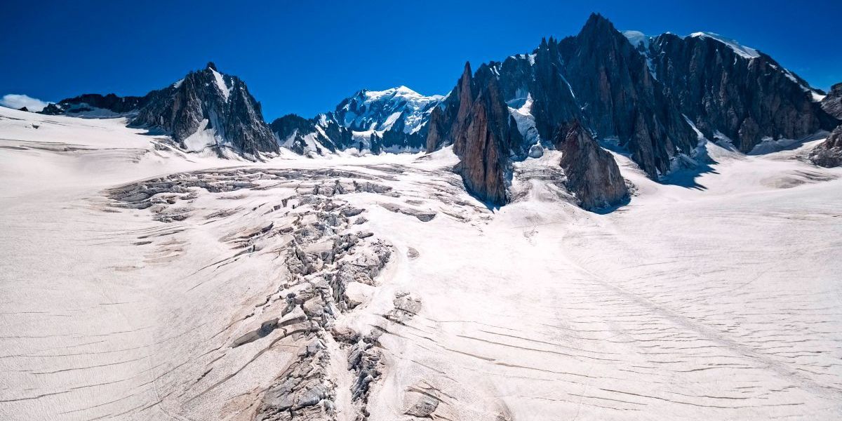 Four Dead In An Avalanche Accident Near Mont Blanc - World Chronicle 