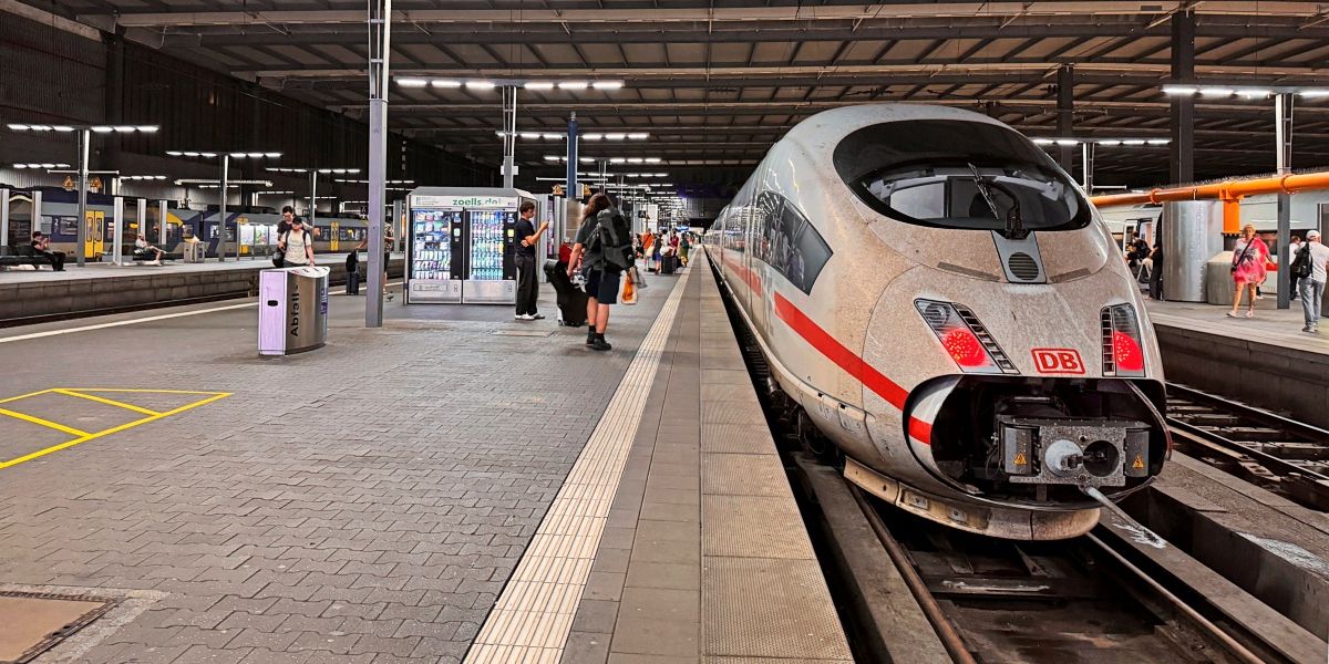 Funk-Störung legte deutschen Zugverkehr stundenlang lahm