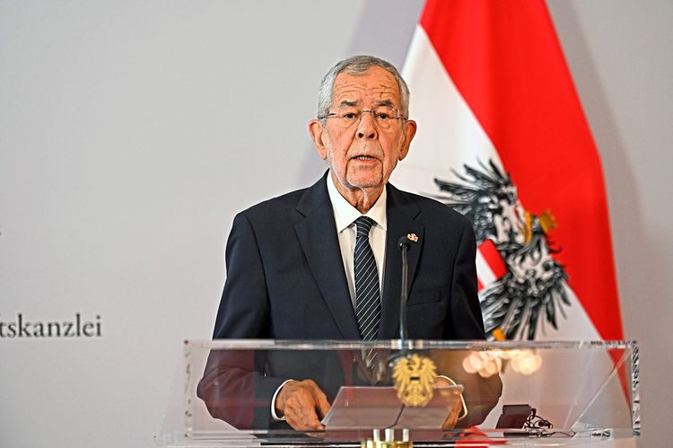 Van der Bellen bei einer Pressekonferenz im Rahmen des Besuchs von Israels Präsident Isaac Herzog in Wien im September.