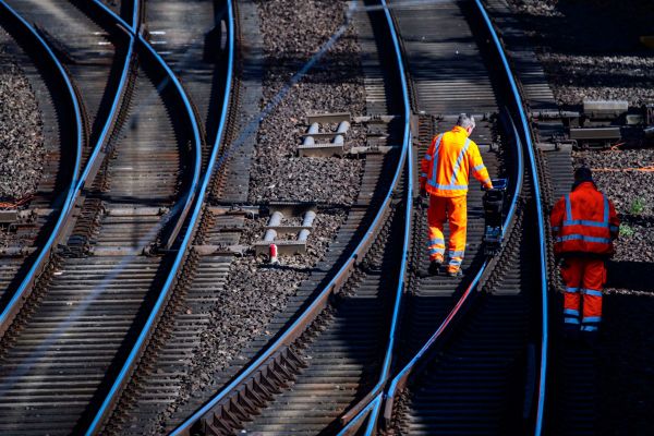 Deutsche-Bahn-muss-wegen-schlechtem-Baustellenmanagement-Entsch-digungen-zahlen