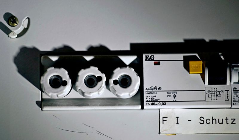 Stockers Zugriff auf Geld der Staatsfirmen ist richtig