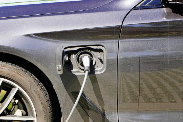 Eine-Million-E-Autos-bis-2030-in-sterreich-geht-sich-das-aus-