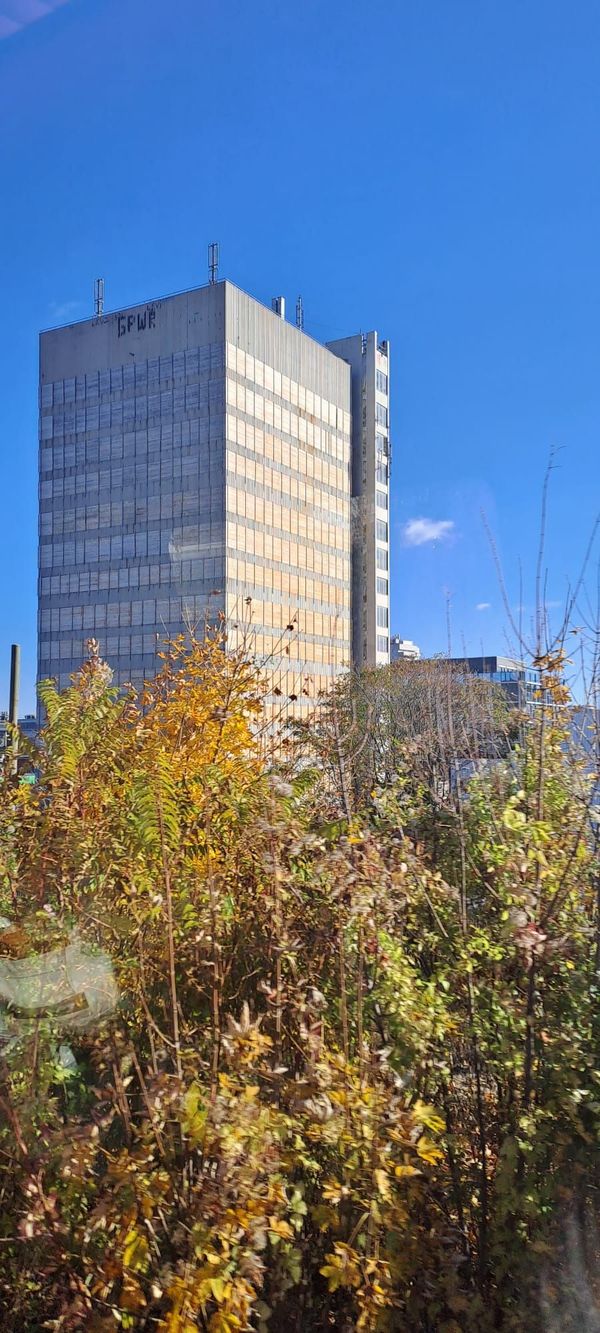 Buwog-kauft-fr-heren-APA-Tower-von-Signa-Development