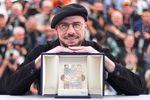 Cannes überrascht John Travolta mit der Goldene Ehrenpalme