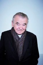 Branko Samarovski wurde zum Ehrenmitglied des Burgtheaters ernannt Der gebürtige Belgrader kam mit Claus Peymann an die Burg, spielte dort zahllose Rollen und ist seit 17 Jahren Kammerschauspieler
