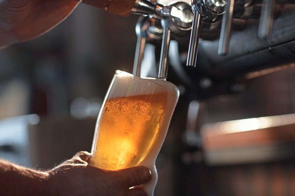 Kleinbrauereien-im-Alpenraum-Wie-wurde-fr-her-Bier-gebraut-