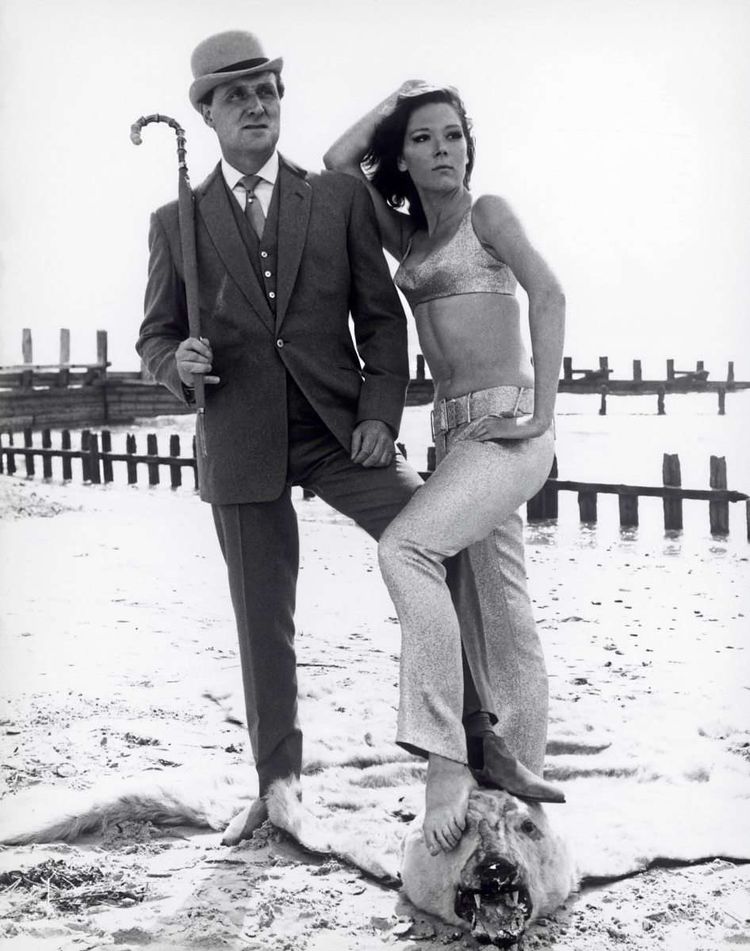 Patrick MacNee as John Steed and Diana Rigg as Emma Peel in The Avengers