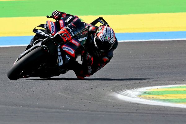 Bezzecchi-feiert-in-Goiania-den-vierten-Moto-GP-Sieg-in-Folge