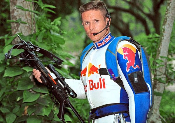 Red-Bull-w-rdigt-Extremsportler-Baumgartner-Kein-Risiko-zu-gro-