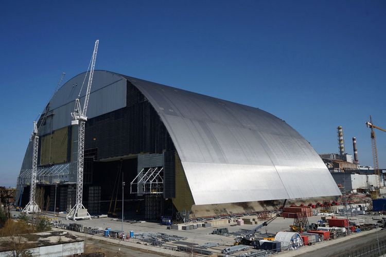 Tschernobyl: Ein Betonmntelchen ber eine Notlsung stlpen - kologie -  derStandard.at  Panorama